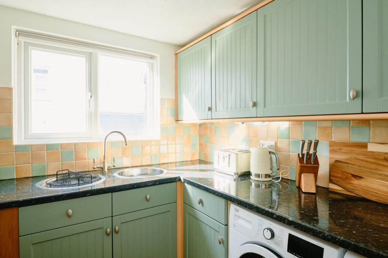 Finest Retreats - Scallop Cottage Porthleven Exterior photo